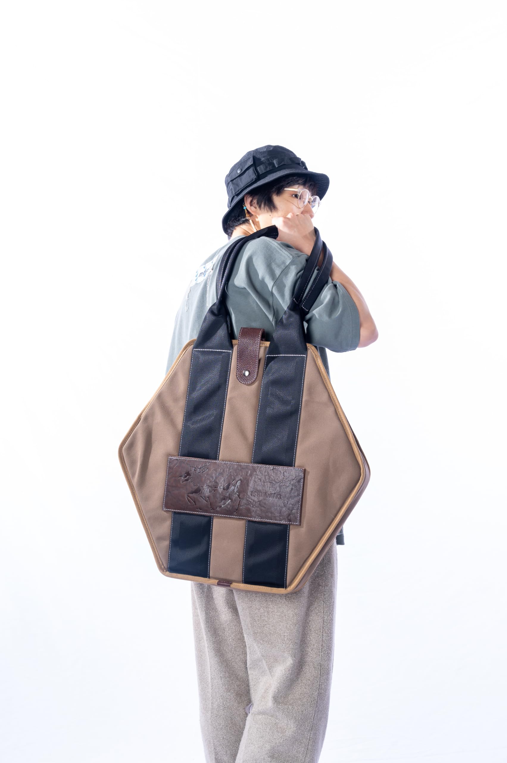 Amazon | タキビズムイシノマキ 焚火台用 キャリーバック 鹿の骨